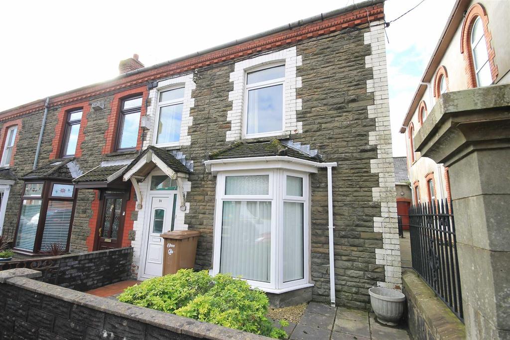 Thomas Street, Abertridwr 3 bed terraced house £117,000