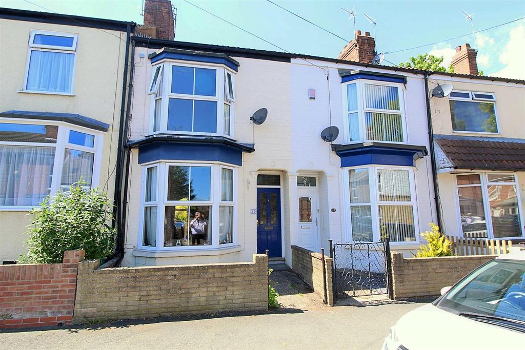 Gladstone Street,Hessle 3 bed terraced house £149,950