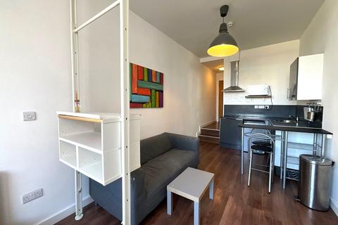 undefined, Flat 8, City Gate, - St. Sepulchre Gate, Doncaster