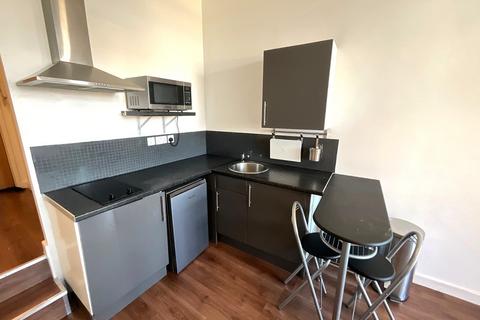 undefined, Flat 8, City Gate, - St. Sepulchre Gate, Doncaster
