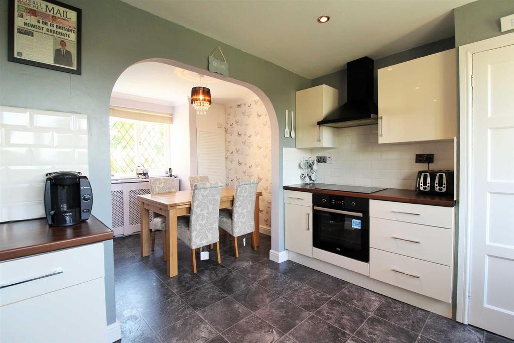 Beck Road,Everthorpe 3 bed terraced house £139,950
