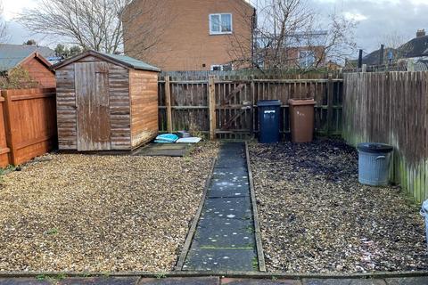 2 bedroom end of terrace house to rent, Wellington Way, Melton Mowbray