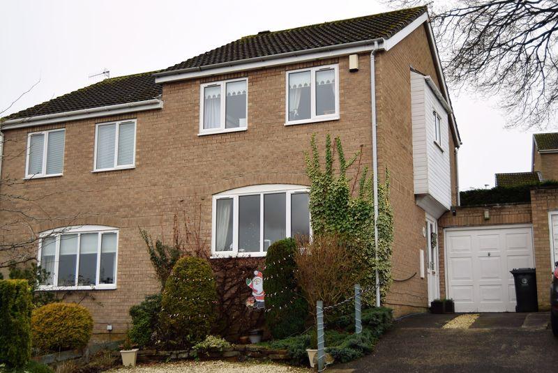 Dotland Close, Eastwood Grange, Hexham 3 bed semidetached house £180,000