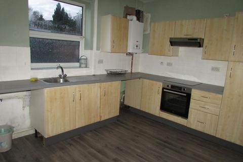 3 bedroom terraced house to rent, Holland Street Heywood
