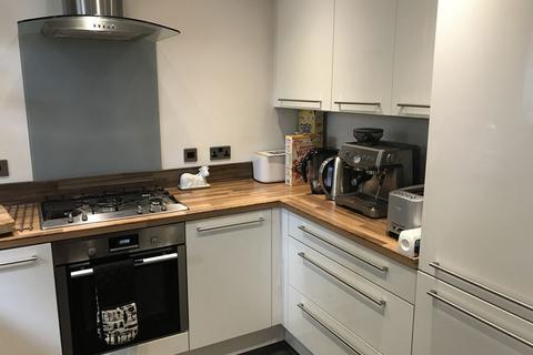 3 bedroom semi-detached house to rent, Little Copse Chase, Basingstoke RG24
