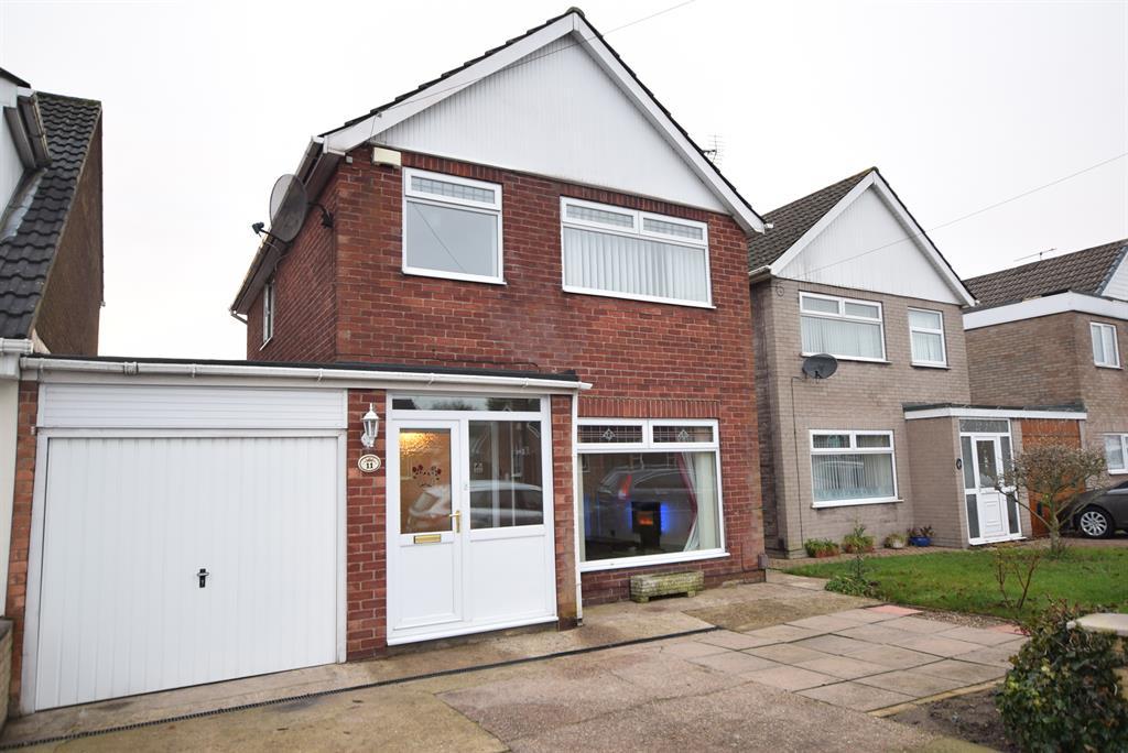 Whitfield Road, Scunthorpe, DN17 1RQ 3 bed detached house £142,500