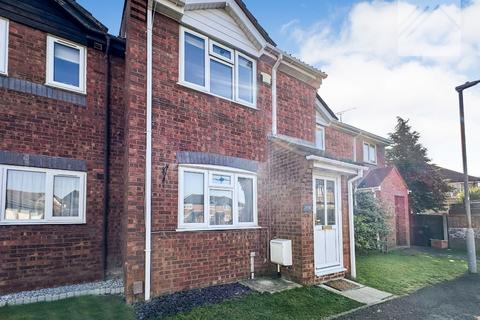 2 bedroom terraced house for sale, Kenley Close, Wickford