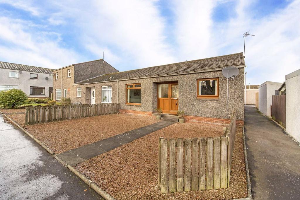 Maitland Drive, Cupar, Fife 2 bed bungalow £135,000