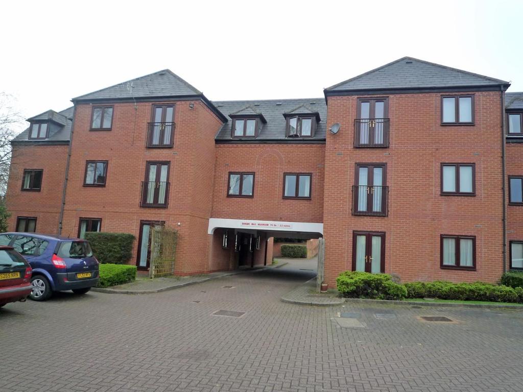 Vinery Court, Grove Road, StratfordUponAvon 1 bed flat £625 pcm (£