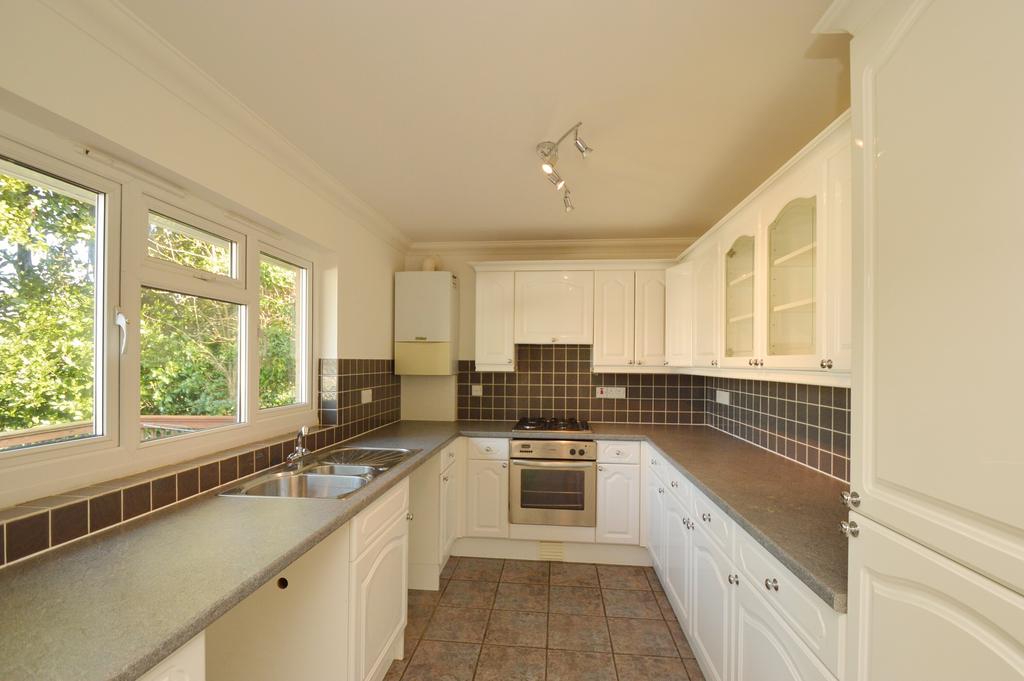 House in Isle Of Wight - View 3