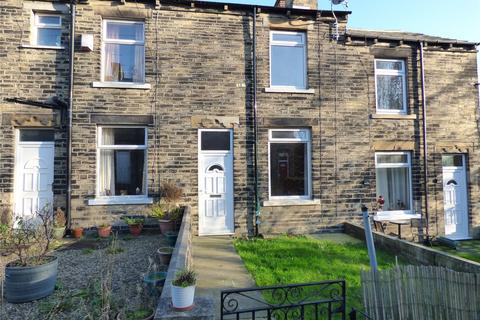 2 bedroom terraced house to rent, Highfield Terrace, Cleckheaton, BD19