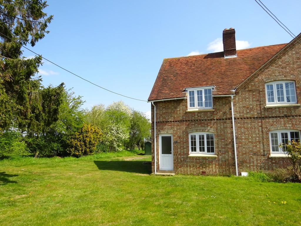 Fordham, Nr Colchester 3 bed end of terrace house £895 pcm (£207 pw)