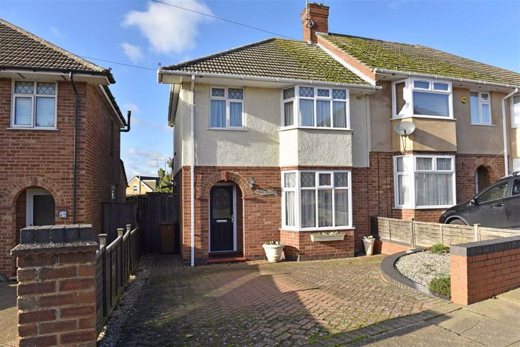 3 Bedroom Homes For Sale In Wokingham Primelocation