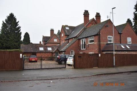 2 bedroom penthouse to rent, Debdale Road, Wellingborough NN8