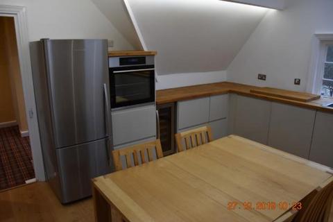 2 bedroom penthouse to rent, Debdale Road, Wellingborough NN8