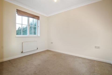 3 bedroom end of terrace house for sale, Bascombe Grove, Crayford