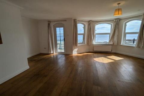 undefined, Queens Promenade, East IM2