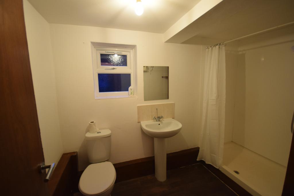 Apartment in Southampton - View 4