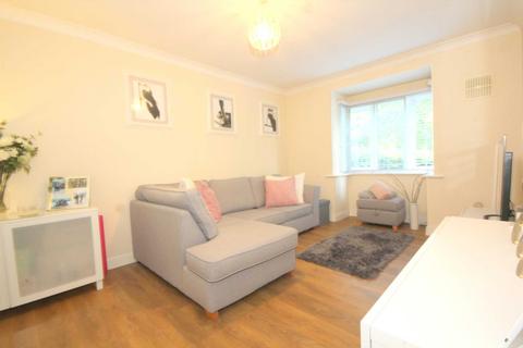 2 bedroom apartment to rent, London Road, Apsley, Available From Jan 2025