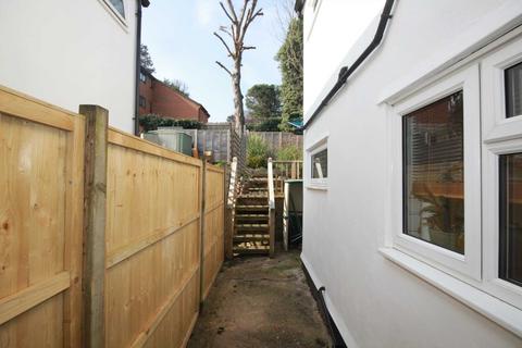 29a Glenview Gardens, Hemel Hempstead, HP1 1TF