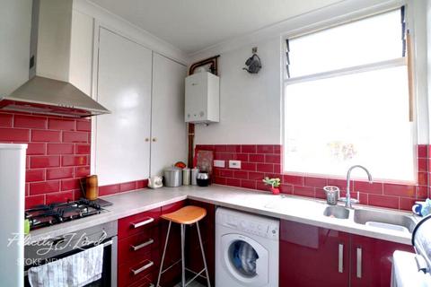 2 bedroom apartment to rent, Albion Road, London