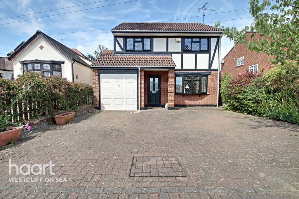 Eastbourne Grove, WestcliffOnSea 4 bed detached house £425,000