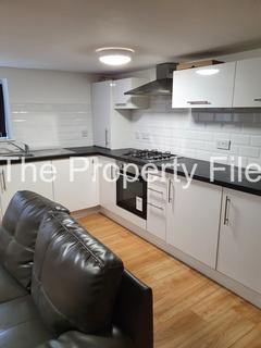 2 bedroom apartment to rent, Anson Road M14