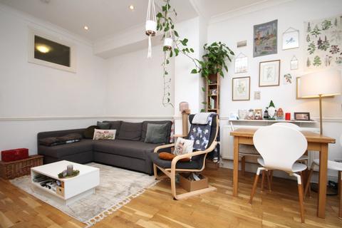 1 bedroom flat to rent, Arthur Road, Islington, N7