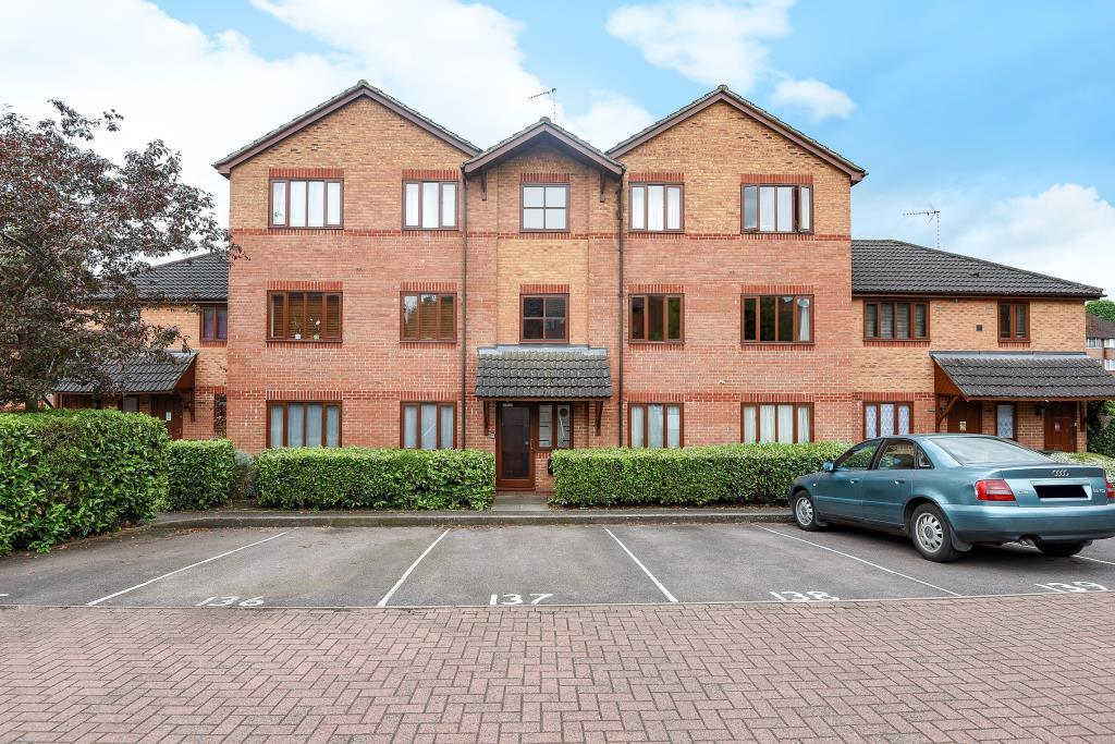 Banbury, Oxfordshire, OX16 1 bed apartment to rent £800 pcm (£185 pw)