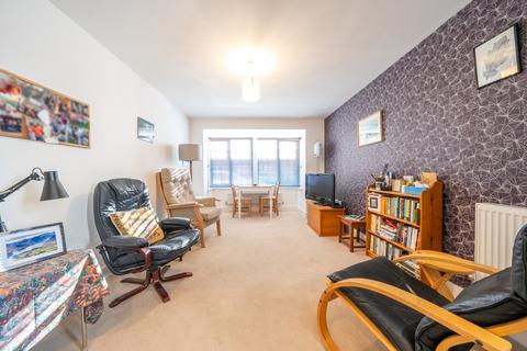 2 bedroom apartment for sale, Wren Lane, Ruislip, Middlesex