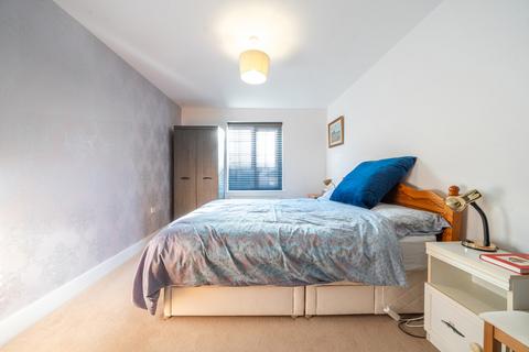 1 Whitchurch House, 1 Wren Lane, Ruislip, HA4 8FF