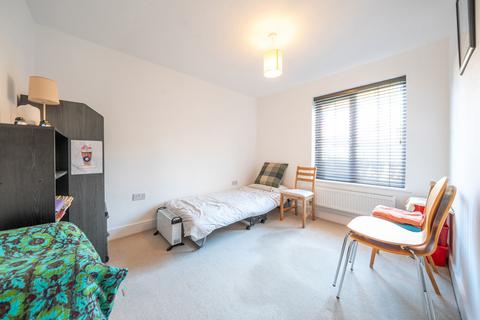 1 Whitchurch House, 1 Wren Lane, Ruislip, HA4 8FF