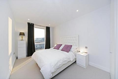 1 bedroom apartment to rent, Chaplin Apartments , E8