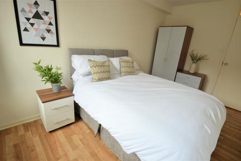 3 bedroom apartment to rent, Spencer Street, Clerkenwell, EC1V