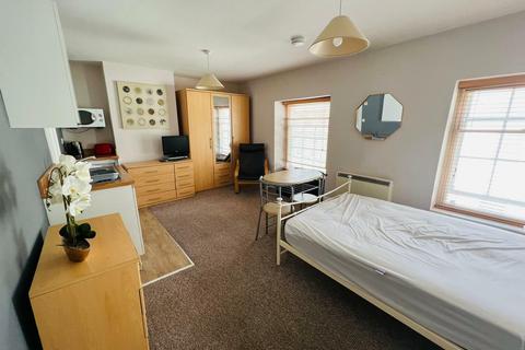 Studio to rent, REF: 10716 | Sheep Street | Northampton | NN1