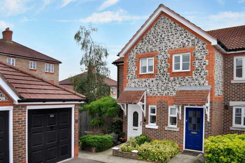 2 bedroom semi-detached house to rent, Bowmont Water, Didcot