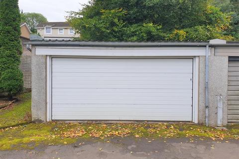 Garage to rent, Castleton Drive, Broomcliff Court, Glasgow