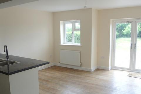 4 bedroom terraced house to rent - Dunstall Cross, Staffordshire