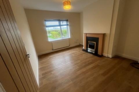 4 bedroom terraced house to rent, Dunstall Cross, Staffordshire