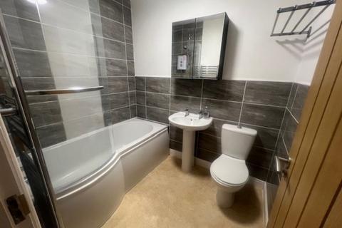 4 bedroom terraced house to rent, Dunstall Cross, Staffordshire