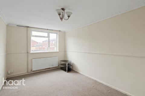 undefined, Lilac Court, Swindon