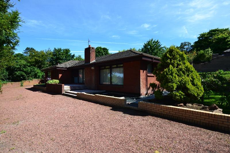 Overton Drive, West Kilbride, North Ayrshire, KA23 4 bed bungalow £