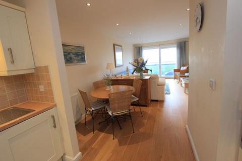 1 bedroom apartment for sale, West Parade, Llandudno