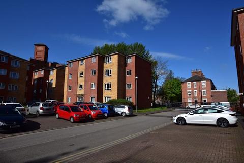 2 bedroom apartment to rent, Brook Court, Nottingham