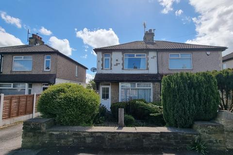 2 bedroom semi-detached house to rent, Calverley Moor Avenue, Pudsey, West Yorkshire, LS28