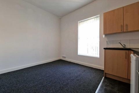 Studio to rent, Adelaide Street, Blackpool