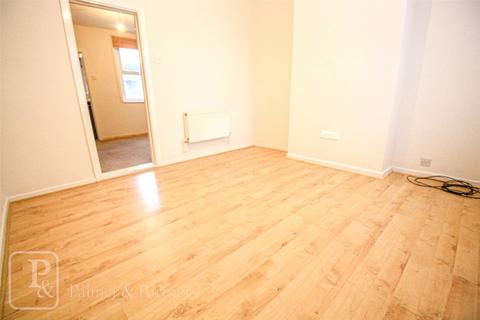 2 bedroom end of terrace house to rent, Golden Noble Hill, Colchester, Essex, CO1