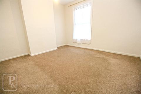 2 bedroom end of terrace house to rent, Golden Noble Hill, Colchester, Essex, CO1