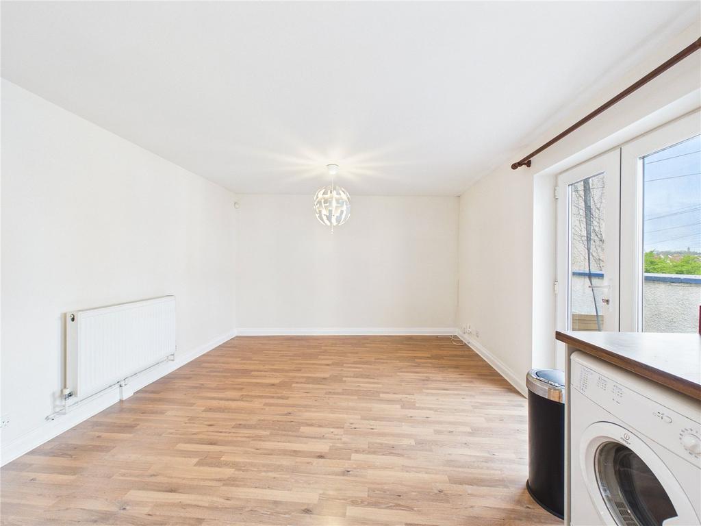 Apartment in Bristol - View 4
