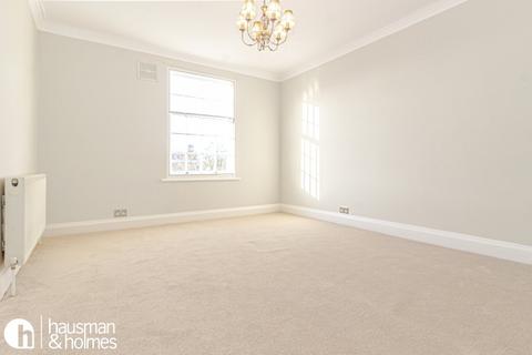 2 bedroom flat to rent, Belmont Court, Temple Fortune